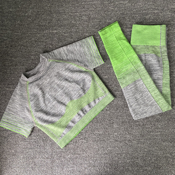 Seamless Yoga Clothing Set Knit Short Sleeves